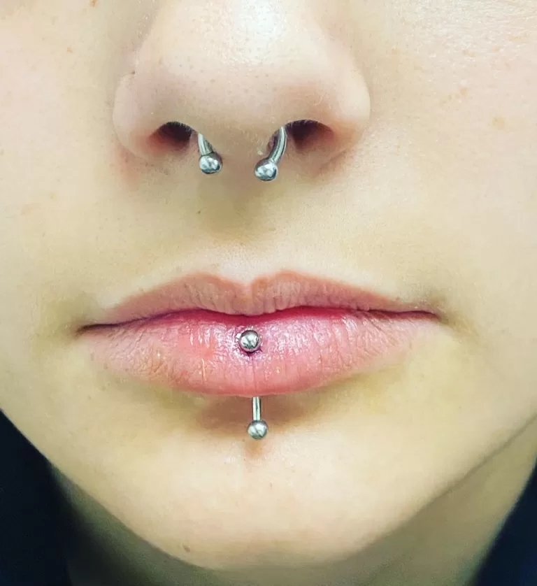 lip piercing vertical labret and septum